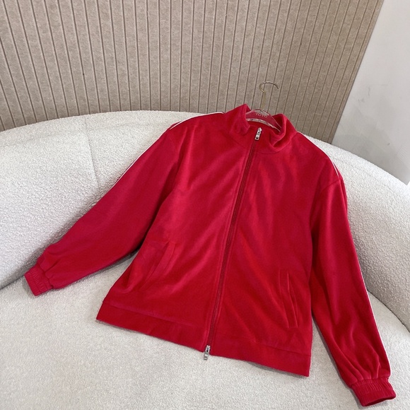 Red sporty tracksuit – matching jacket & pants, comfy and perfect for workouts o - Picture 3 of 8